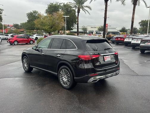 2026 Mercedes-Benz GLC 300 Base