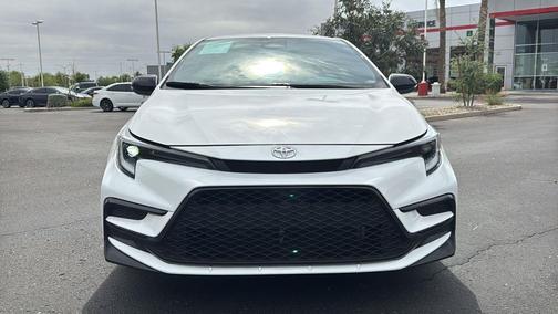 Ice Cap 2025 Toyota Corolla SE