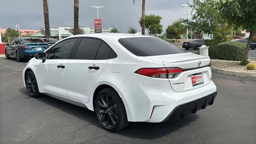 Ice Cap 2025 Toyota Corolla SE