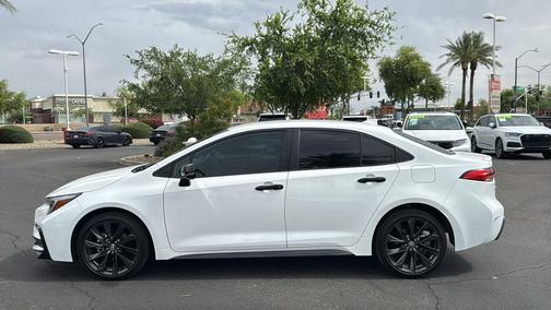 Ice Cap 2025 Toyota Corolla SE