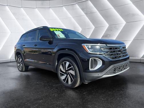 2024 Volkswagen Atlas 2.0T SE w/Technology 4MOTION