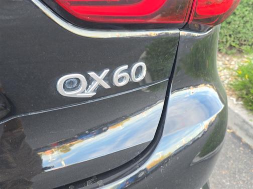 2020 INFINITI QX60 Pure