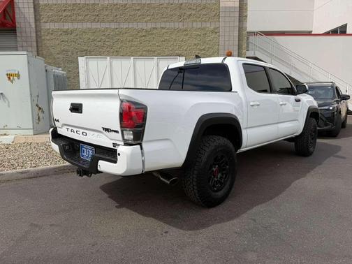Super White 2017 Toyota Tacoma Base