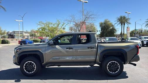 2025 Toyota Tacoma Hybrid TRD Off Road