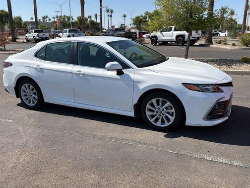 Super White 2022 Toyota Camry LE