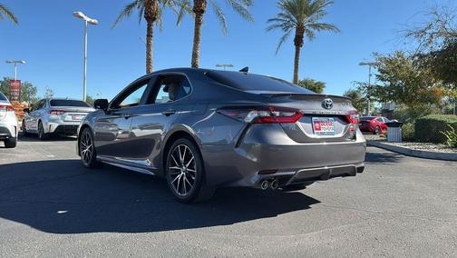 2021 Toyota Camry SE