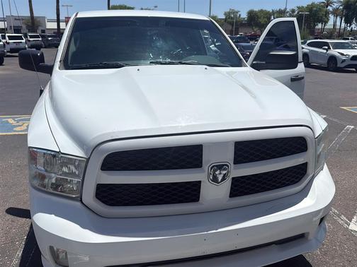 Bright White Clearcoat 2015 RAM 1500 Tradesman/Express