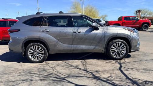 Heavy Metal 2026 Toyota Highlander Hybrid Platinum