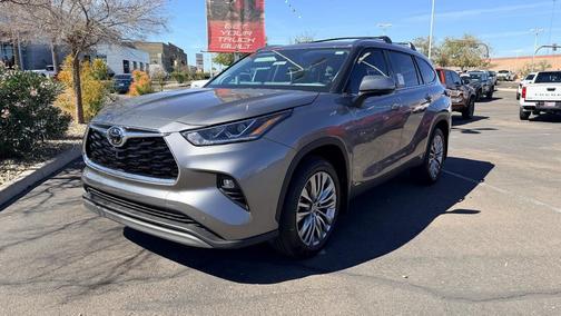 Heavy Metal 2026 Toyota Highlander Hybrid Platinum