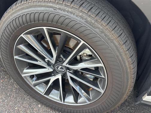 2025 Lexus NX 350h Premium