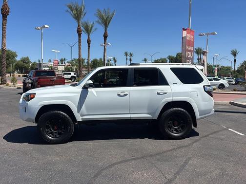 Ice Cap 2023 Toyota 4Runner SR5 Premium