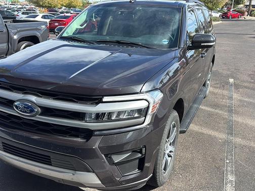 2024 Ford Expedition XLT