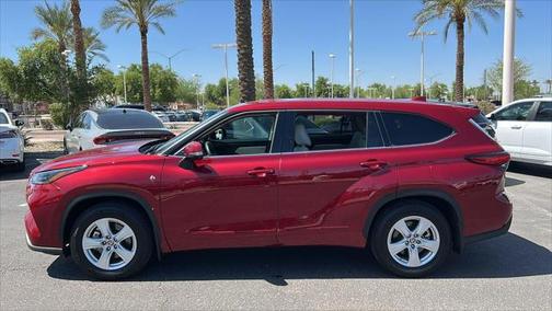 2021 Toyota Highlander LE