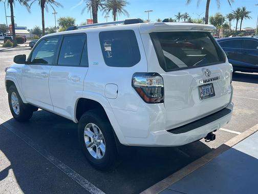 Ice Cap 2024 Toyota 4Runner SR5