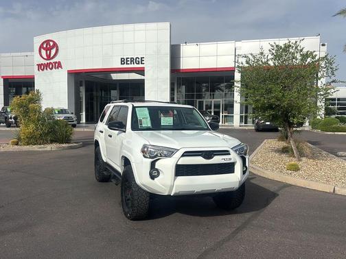 Ice Cap 2024 Toyota 4Runner SR5