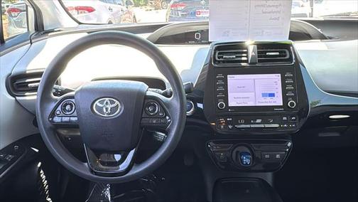 2022 Toyota Prius LE
