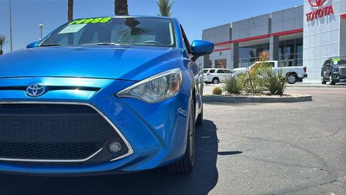 Sapphire 2019 Toyota Yaris Sedan LE