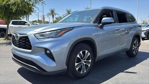 2020 Toyota Highlander XLE
