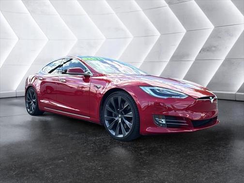 2021 Tesla Model S Long Range
