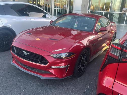 Rapid Red Metallic Tinted Clearcoat 2022 Ford Mustang GT Premium