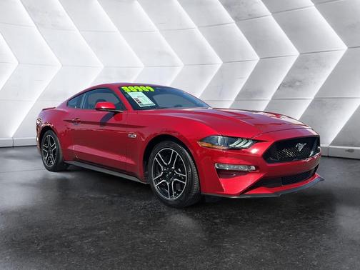 Rapid Red Metallic Tinted Clearcoat 2022 Ford Mustang GT Premium