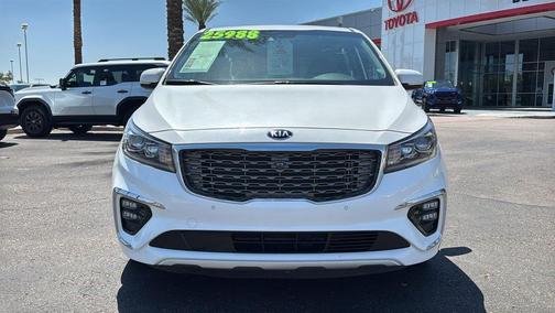 Snow White Pearl 2019 Kia Sedona SX