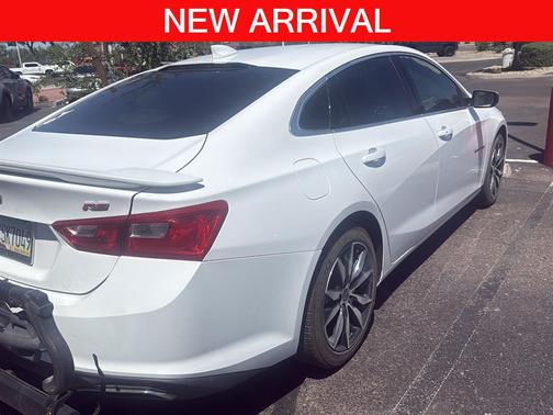 Summit White 2020 Chevrolet Malibu FWD RS