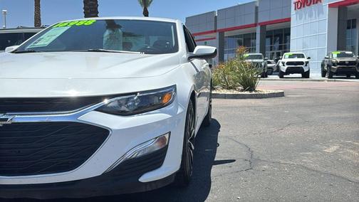 Summit White 2020 Chevrolet Malibu FWD RS