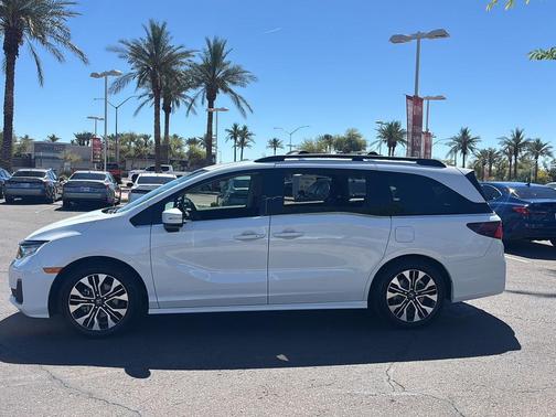 2025 Honda Odyssey Elite