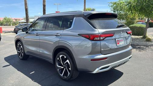 2023 Mitsubishi Outlander SEL 2.5 2WD