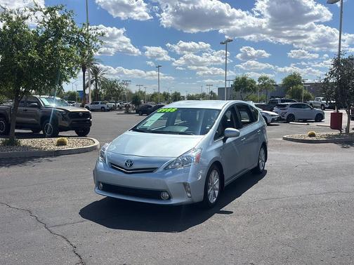 2012 Toyota Prius v Five