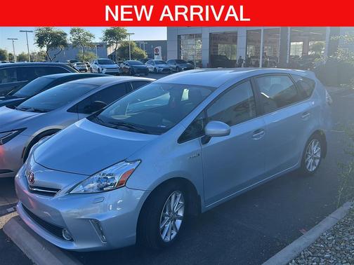2012 Toyota Prius v Five