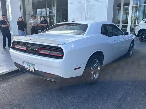 2018 Dodge Challenger SXT