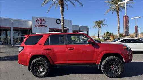 2023 Toyota 4Runner SR5