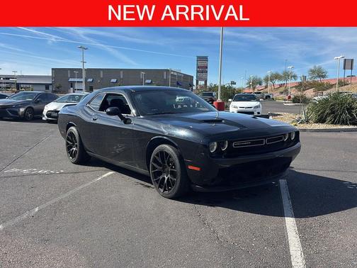 2019 Dodge Challenger SXT