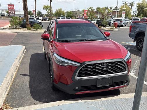2022 Toyota Corolla Cross XLE
