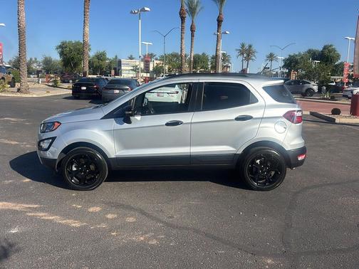 Moondust Silver 2022 Ford EcoSport SES