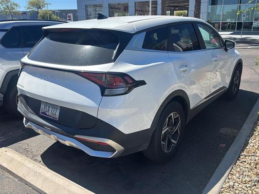 2023 Kia Sportage LX