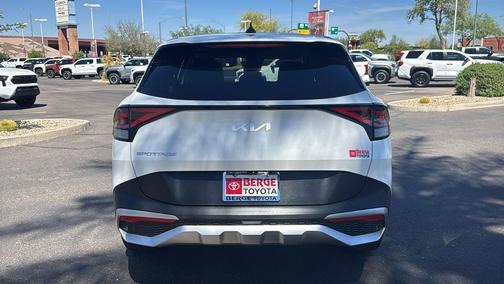 2023 Kia Sportage LX