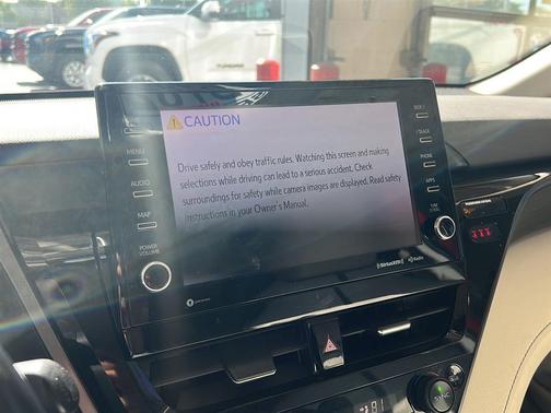 Ruby Flare Pearl 2021 Toyota Camry Hybrid XLE