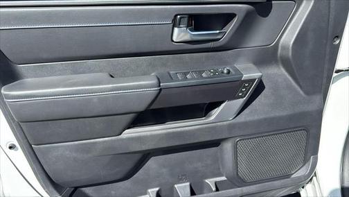 2023 Toyota Tundra Hybrid Platinum