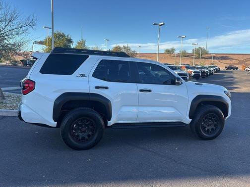 2025 Toyota 4Runner TRD Off Road