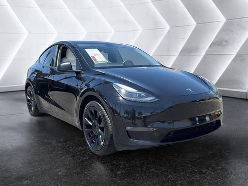 Solid Black 2023 Tesla Model Y Long Range Dual Motor All-Wheel Drive