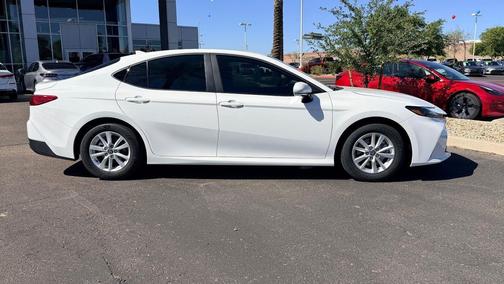 Ice Cap 2026 Toyota Camry LE