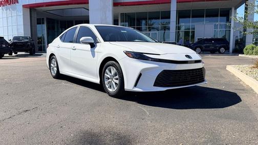 Ice Cap 2026 Toyota Camry LE