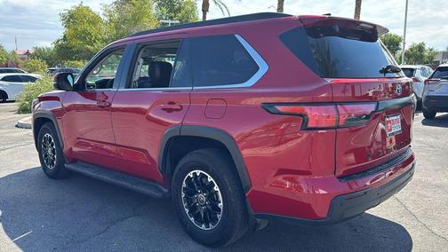 2023 Toyota Sequoia SR5