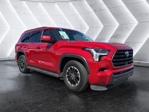 2023 Toyota Sequoia SR5