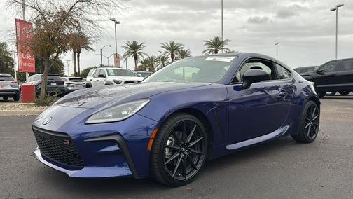 2023 Toyota GR86 Premium