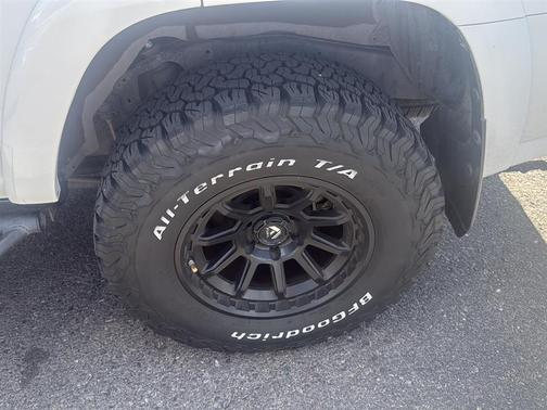 Super White 2021 Toyota 4Runner TRD Off Road