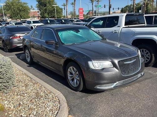 2015 Chrysler 300 Limited